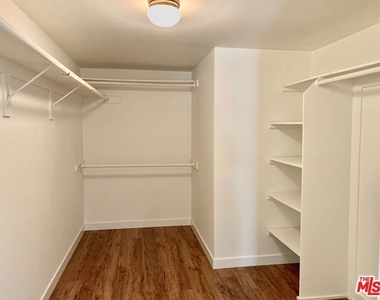 12412 Texas Avenue - Photo Thumbnail 11
