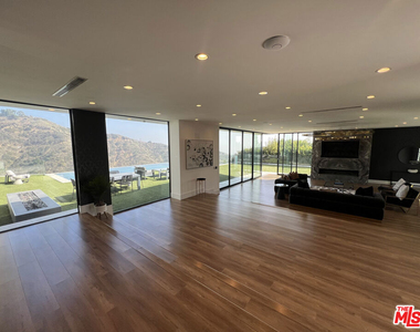 2110 Hercules Drive - Photo Thumbnail 12