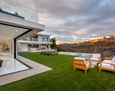 2110 Hercules Drive - Photo Thumbnail 11