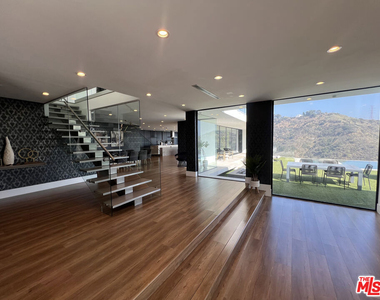 2110 Hercules Drive - Photo Thumbnail 3