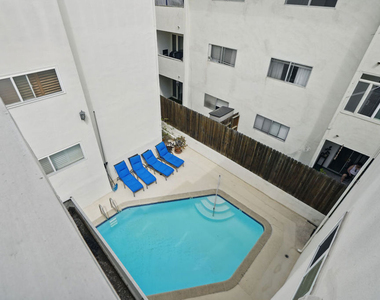 930 3rd Street - Photo Thumbnail 35
