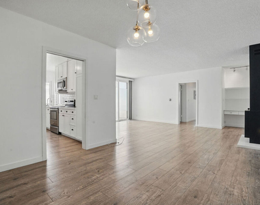 930 3rd Street - Photo Thumbnail 1