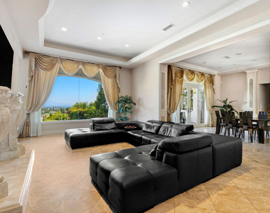 18047 Karen Drive - Photo Thumbnail 5