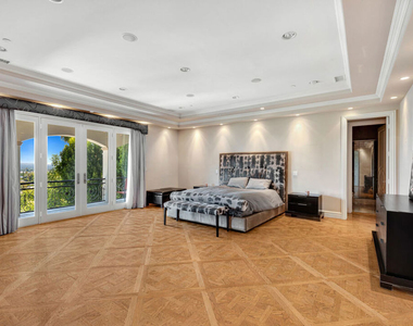 18047 Karen Drive - Photo Thumbnail 20