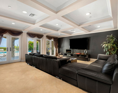 18047 Karen Drive - Photo Thumbnail 13