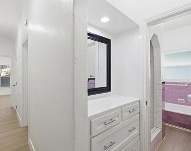 1536 Lemoyne Street - Photo Thumbnail 11