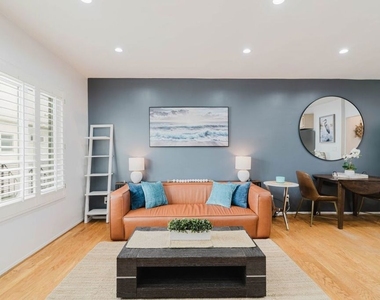 2721 2nd Street - Photo Thumbnail 6