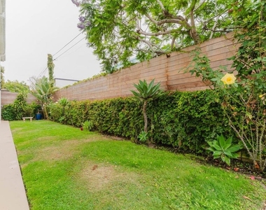 2721 2nd Street - Photo Thumbnail 30