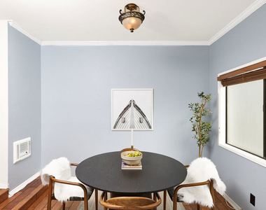12601 Matteson Avenue - Photo Thumbnail 11