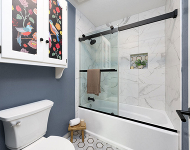 12601 Matteson Avenue - Photo Thumbnail 24