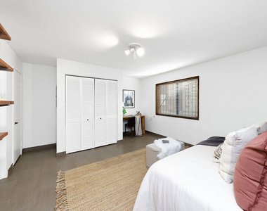 12601 Matteson Avenue - Photo Thumbnail 30