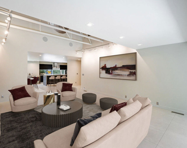 929 Dickson Street - Photo Thumbnail 6
