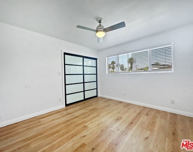 2841 S Sycamore Avenue - Photo Thumbnail 14