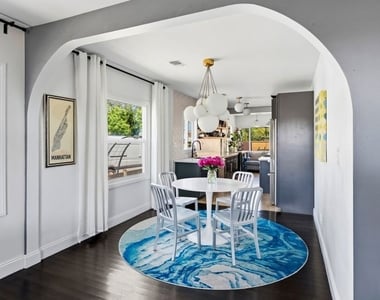 10963 Lindblade St - Photo Thumbnail 7