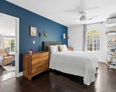 10963 Lindblade St - Photo Thumbnail 15
