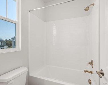 1523 Wingwood - Photo Thumbnail 23