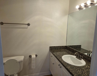 17189 17189 W. Bernardo Dr. - Photo Thumbnail 9