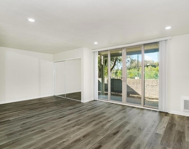 1350 N Escondido Blvd - Photo Thumbnail 1