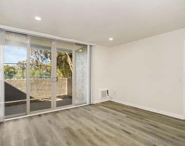 1350 N Escondido Blvd - Photo Thumbnail 2