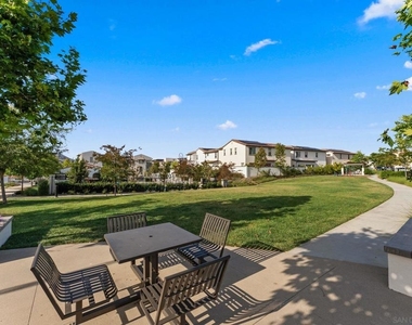493 Village Greens Way - Photo Thumbnail 38