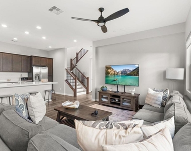 493 Village Greens Way - Photo Thumbnail 6
