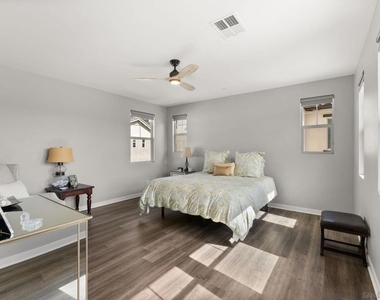 493 Village Greens Way - Photo Thumbnail 19