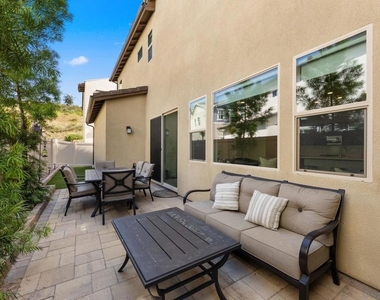 493 Village Greens Way - Photo Thumbnail 34