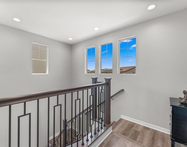 493 Village Greens Way - Photo Thumbnail 18