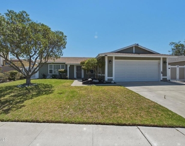 6440 Harvard Street - Photo Thumbnail 2