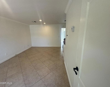710 Calle Cardo - Photo Thumbnail 2