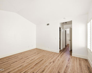 238 Via Colinas - Photo Thumbnail 13