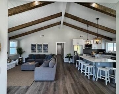 5033 Island View Street - Photo Thumbnail 19
