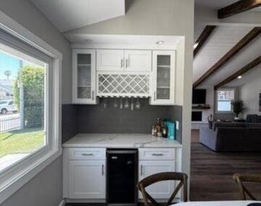 5033 Island View Street - Photo Thumbnail 17