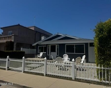 5033 Island View Street - Photo Thumbnail 10