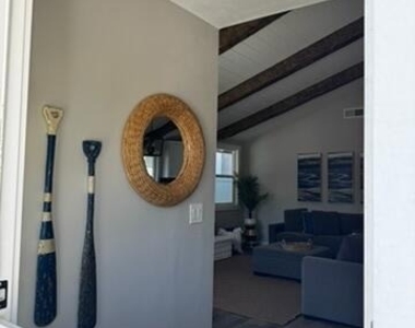 5033 Island View Street - Photo Thumbnail 12