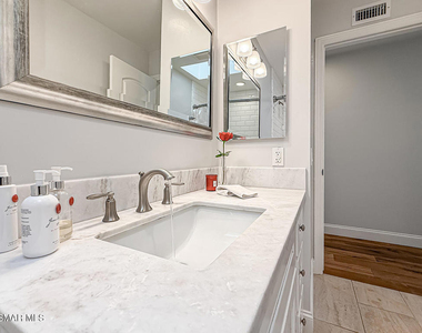 2130 Portola Lane - Photo Thumbnail 17