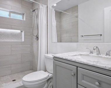 545 Shenandoah Street - Photo Thumbnail 12
