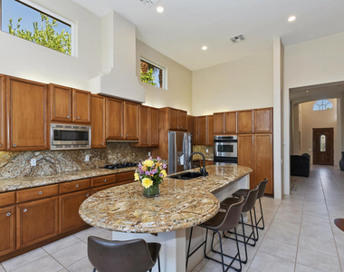 48245 Vista Calico - Photo Thumbnail 22