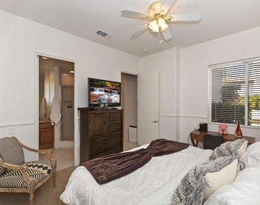 48245 Vista Calico - Photo Thumbnail 34