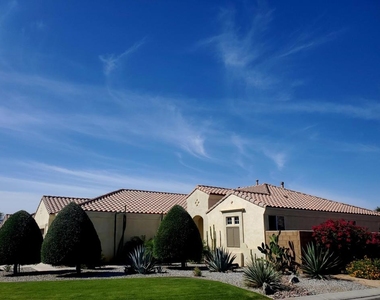 42217 Whisper Rock Street - Photo Thumbnail 25