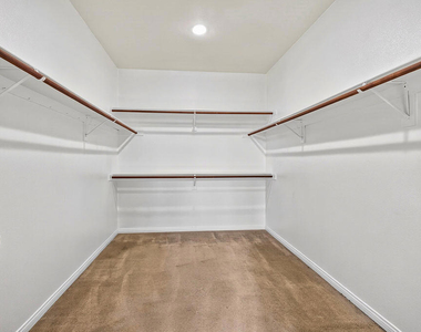 42217 Whisper Rock Street - Photo Thumbnail 11