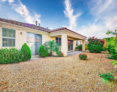 42217 Whisper Rock Street - Photo Thumbnail 18