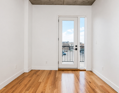 236 Stagg Street - Photo Thumbnail 3