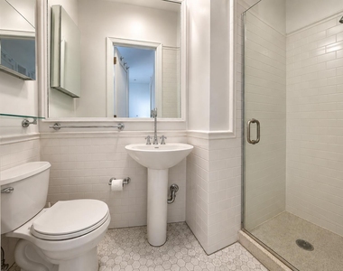310 West 97th Street - Photo Thumbnail 15