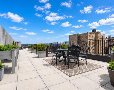 310 West 97th Street - Photo Thumbnail 16