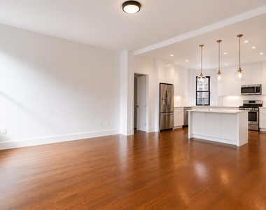 310 West 97th Street - Photo Thumbnail 1
