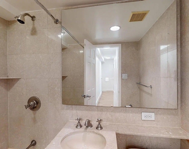 East 63rd Street - Photo Thumbnail 5