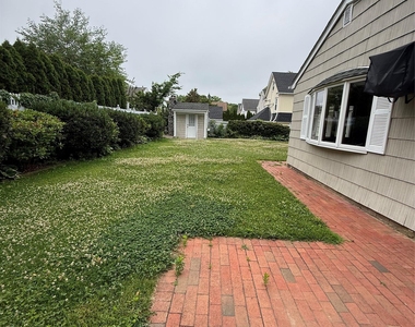 30 Highland Place - Photo Thumbnail 2