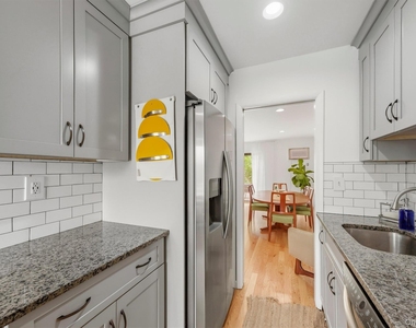 15 Hammond Plaza - Photo Thumbnail 12