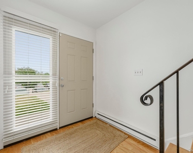 15 Hammond Plaza - Photo Thumbnail 2